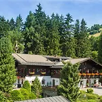 Der Erlhof Restaurant & Landhotel