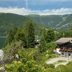 Der Erlhof Restaurant & Landhotel Hotel 3*