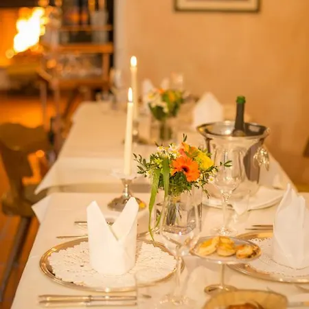 Der Erlhof Restaurant & 3* צל-אם-זי
