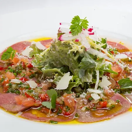 Der Erlhof Restaurant & Hotell