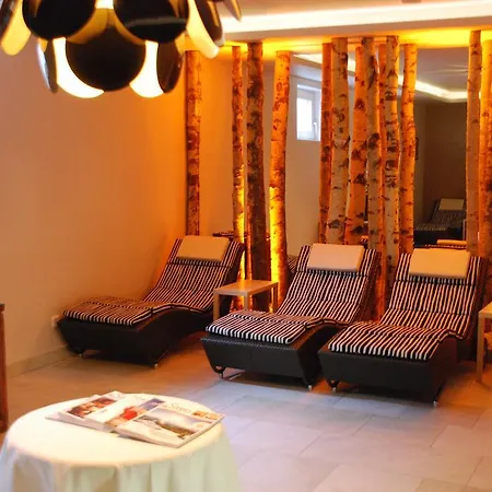 Der Erlhof Restaurant & Hotell