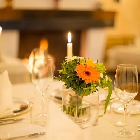 埃尔霍夫餐厅酒店