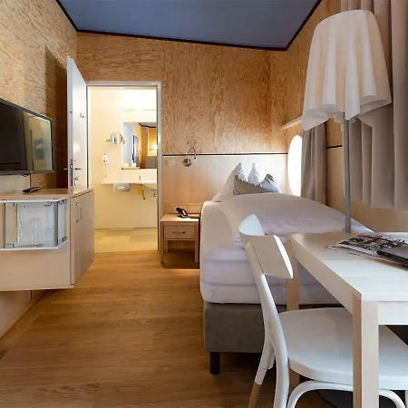 埃尔霍夫餐厅酒店 滨湖采尔