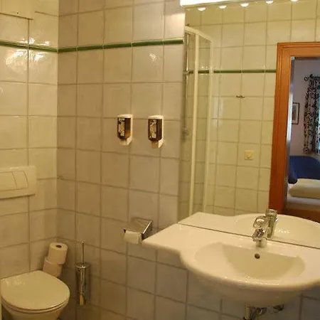 Der Erlhof Restaurant & 3*