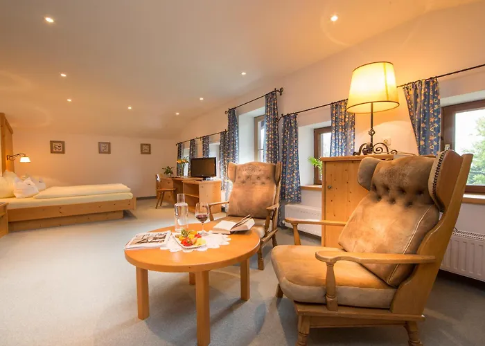 Hotel Der Erlhof Restaurant & Landhotel